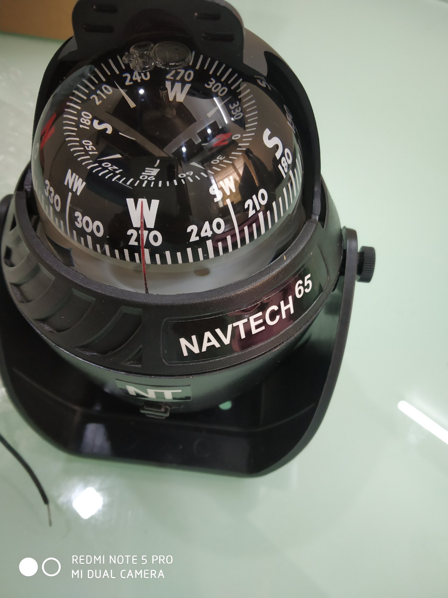 Boat Compass - Automatic Grade: Manual