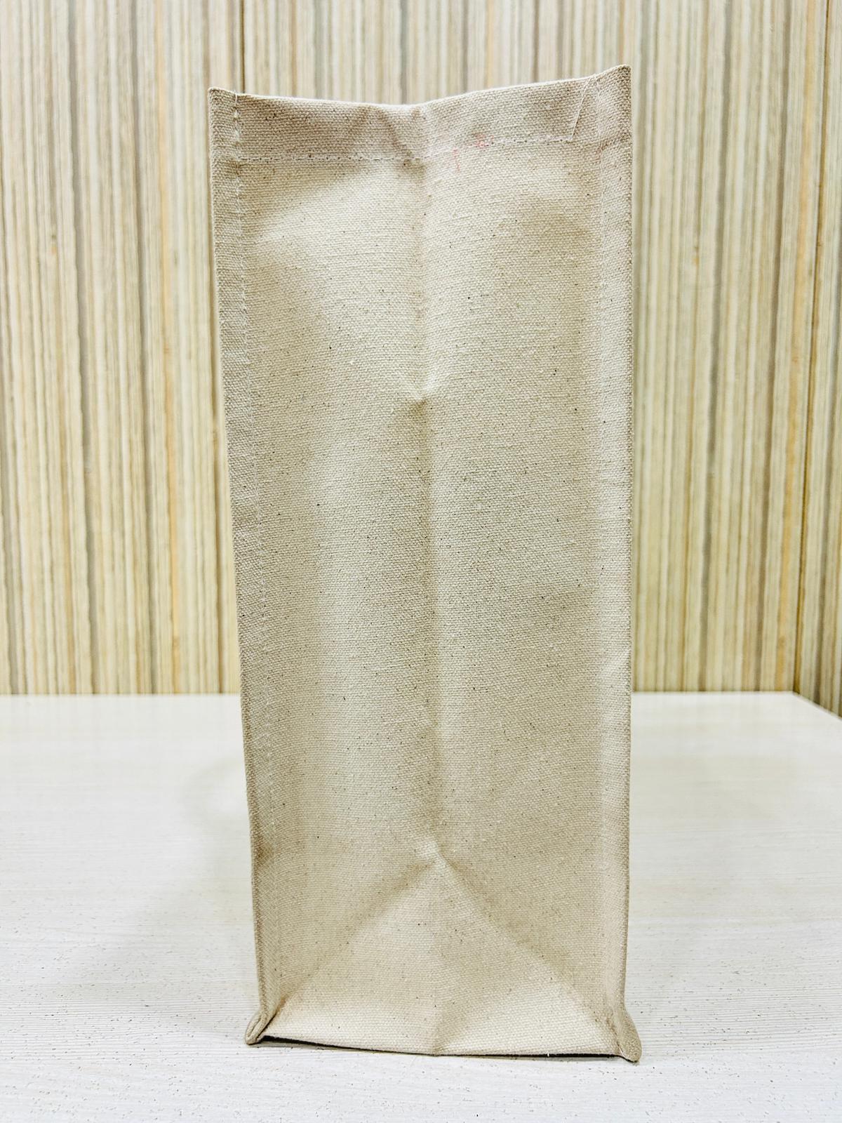 Eco-friendly And Durable Plain White Canvas Shopping Bag With Thick White Unique Rope