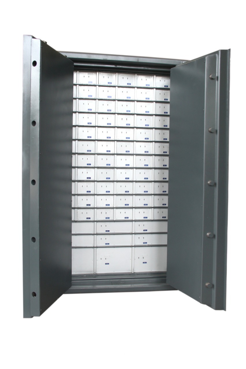 Gladiator Safe Deposit Locker For Banks - Alter Distance: Na