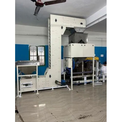 Bucket Conveyor - Steel/Plastic, 100 kg/hr Capacity, 1-5 kW Power | Vertical Bulk Material Handling for Factories & Warehouses, CE Certified