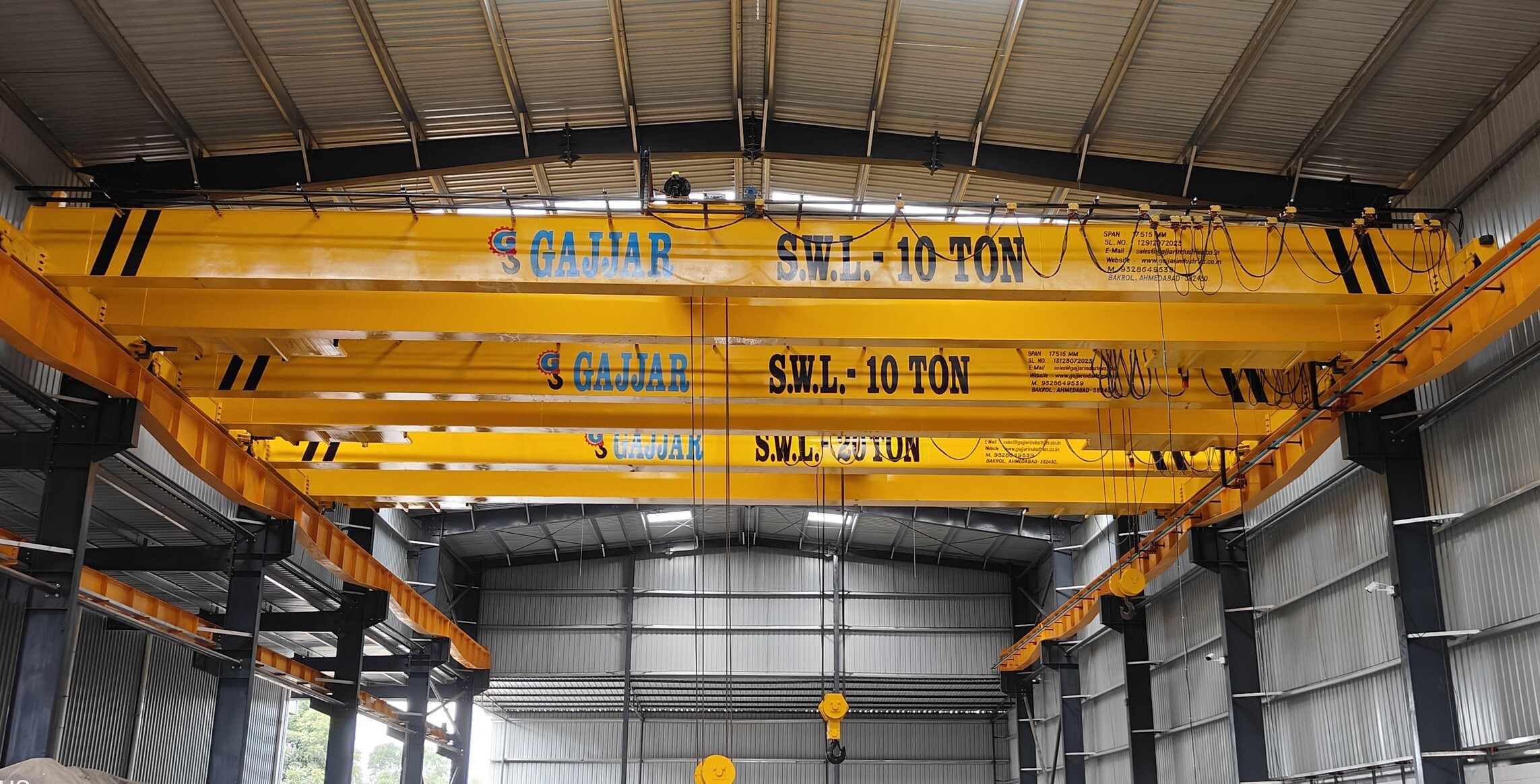 10 Ton Double Girder Eot Crane - Capacity: Up To 120 Tons, Span: Up To 30 Meters | Steel Material, Smooth & Silent Operation, Safety Features Included
