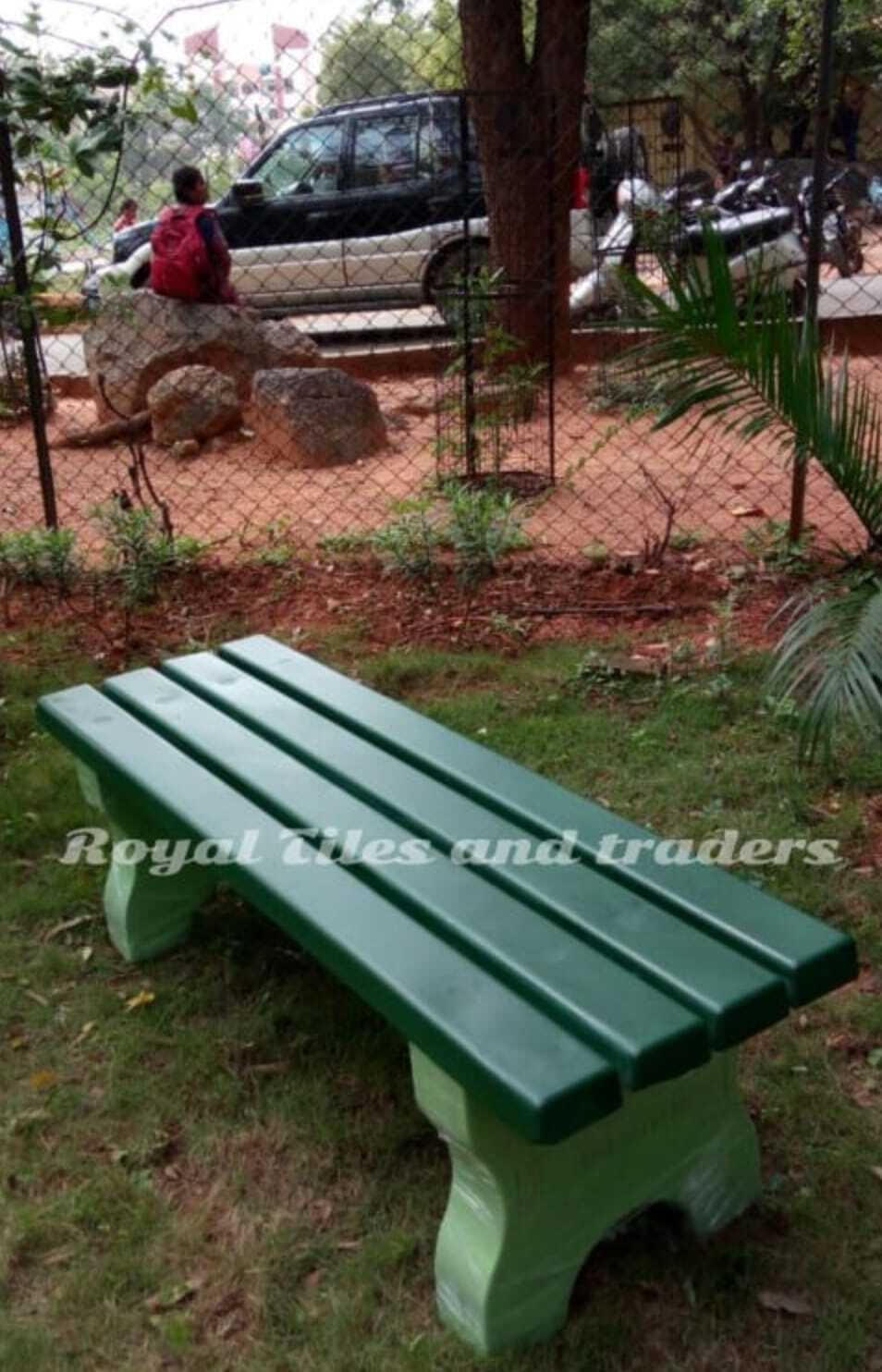 Rcc Without Backrest Wood Shade Bench - Color: Grey
