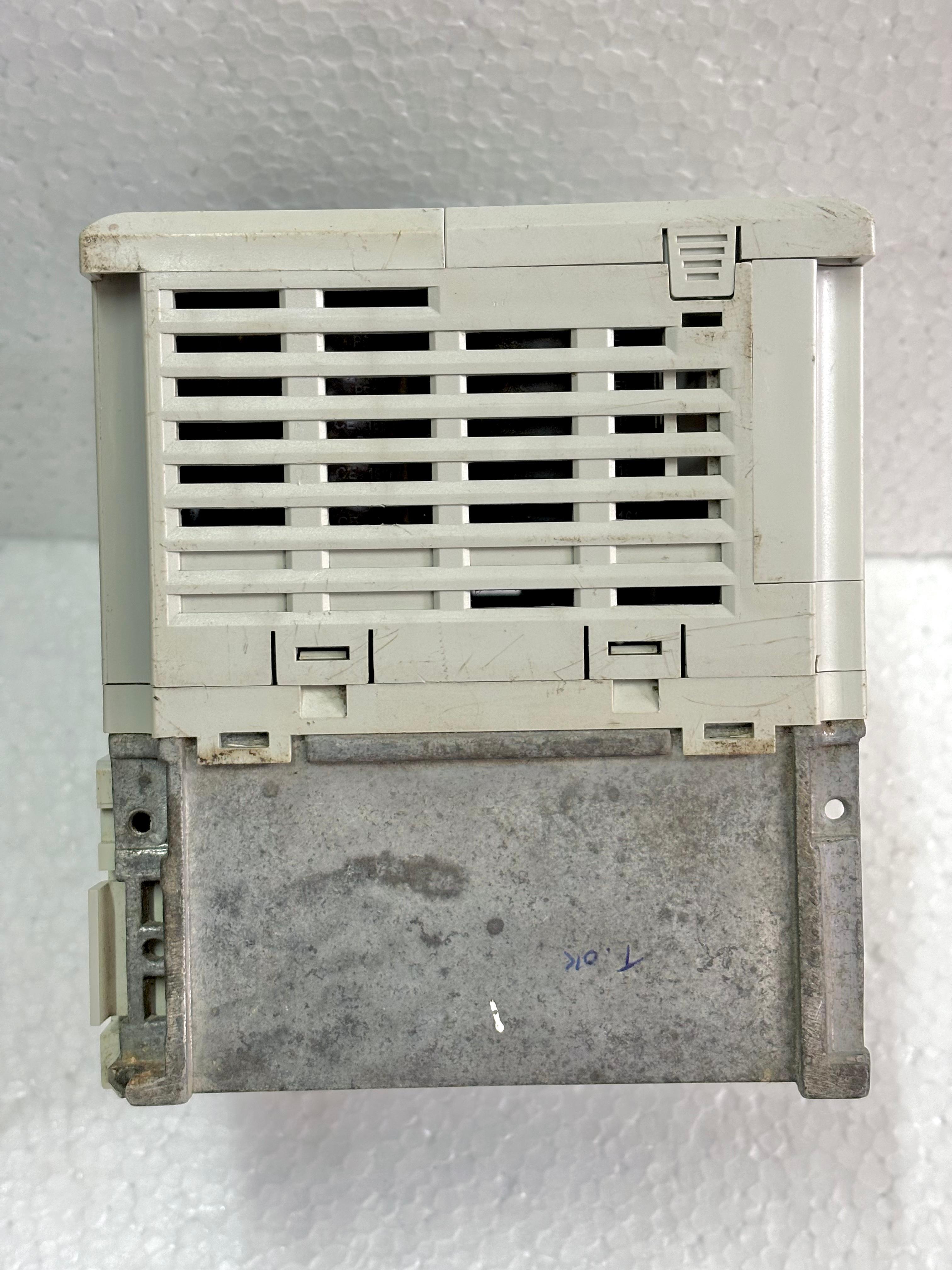 Cx2000 Ltvf-c10011baa - 2.2kw, 200-240v 1-phase, 3-phase Output 0.01-400 Kw | Color: White & Grey, Weight: 2kg, Frequency: 50/60hz