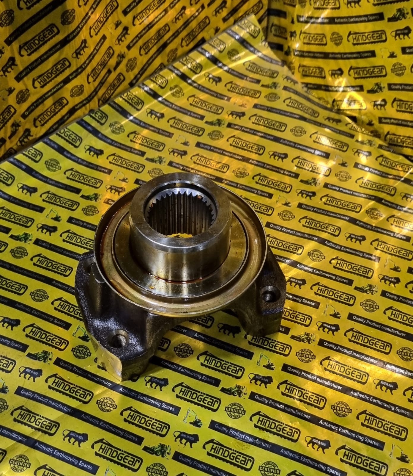 Yoke Flange Jcb 3dx - Mild Steel, Grey Color | High Efficiency, Manual Control, Oil Cooling