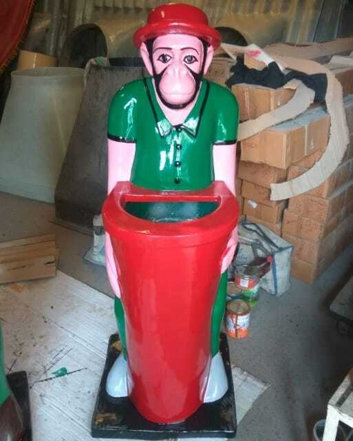Fiber Monkey Dustbin - Color: Multicolor
