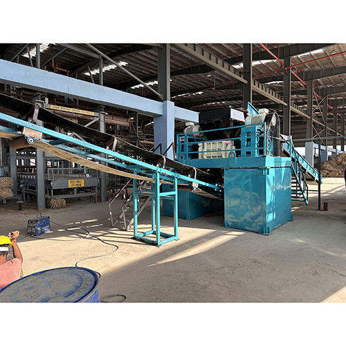 4 Tph Biomass Shredder Machine - Automatic Grade: Automatic