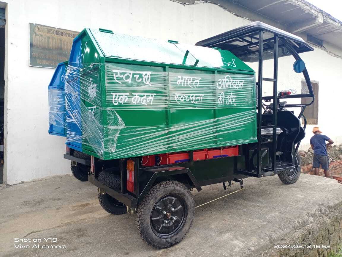E Rikshwa Garbag Rikshwa at 95000.00 INR in Delhi | Balaji Trading