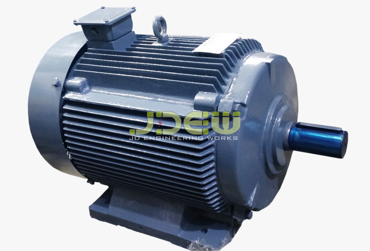 Low Rpm Generator - En8 Material, 305x370x435 Mm Dimensions, Silver Color | 3 Kw Rated Power, 415 Volt Voltage, Three-phase Output, Ip54 Protection Class, Electric Start, 24-month Warranty