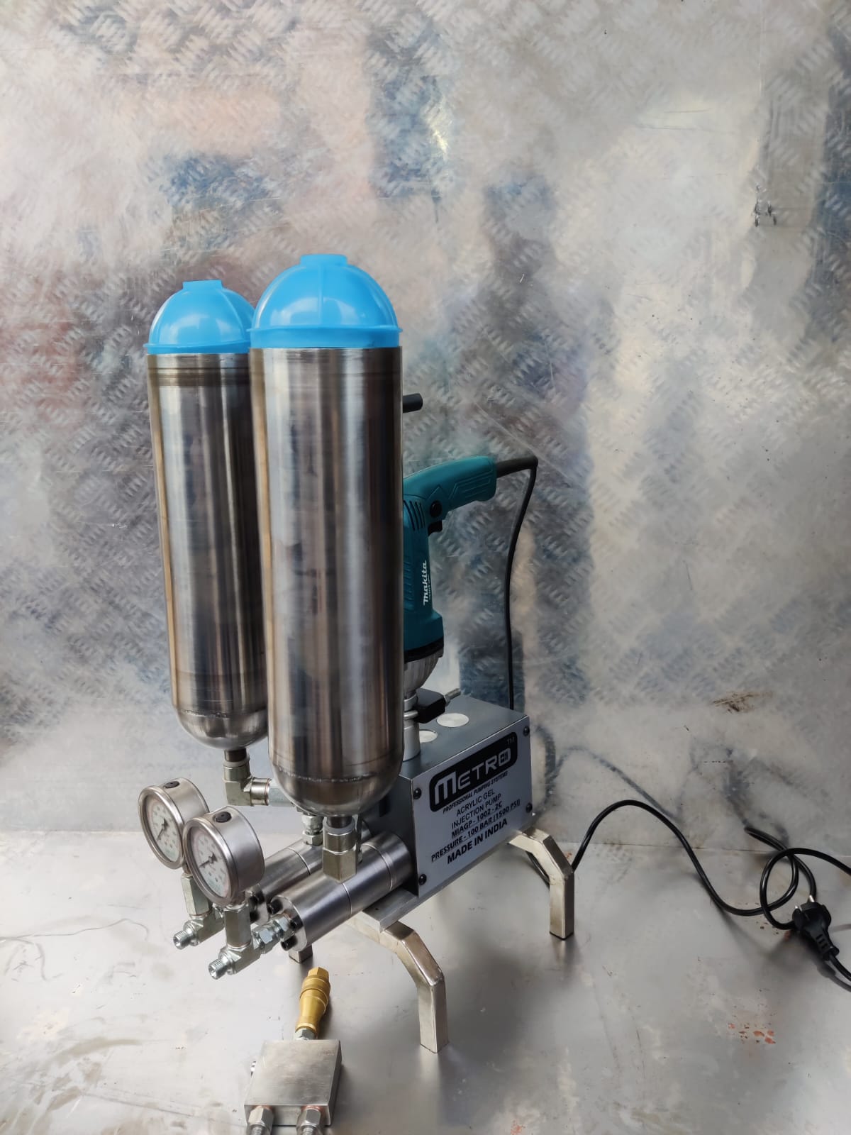 Metro Injection Pump - Mie-250 | Compact Design, High Efficiency, Detachable For Easy Maintenance, 4000psi Pressure Output