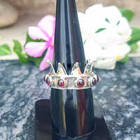 Natural Garnet Dainty Ring - Gender: Unisex