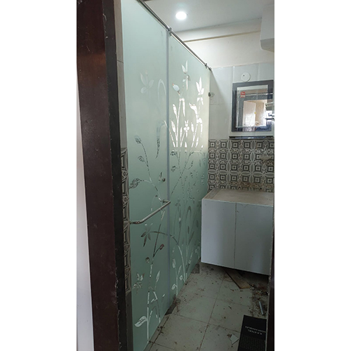 Customized Glass Shower Partition - Color: As Per Requirement