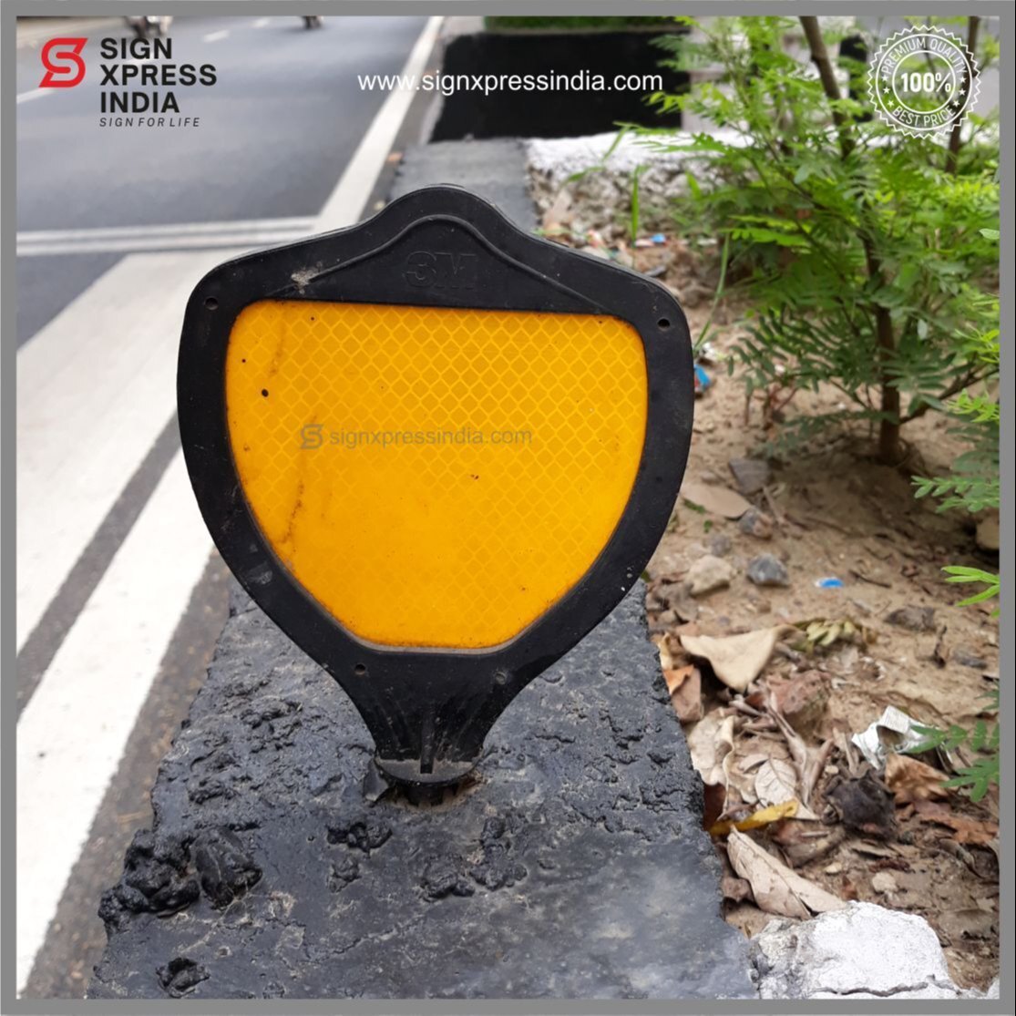 3m Flexible Median Marker - Plastic, H 180mm | Reflective, Black And Yellow Color, Manual Function, 90 Sqcm Reflective Area, 3 Kg Weight