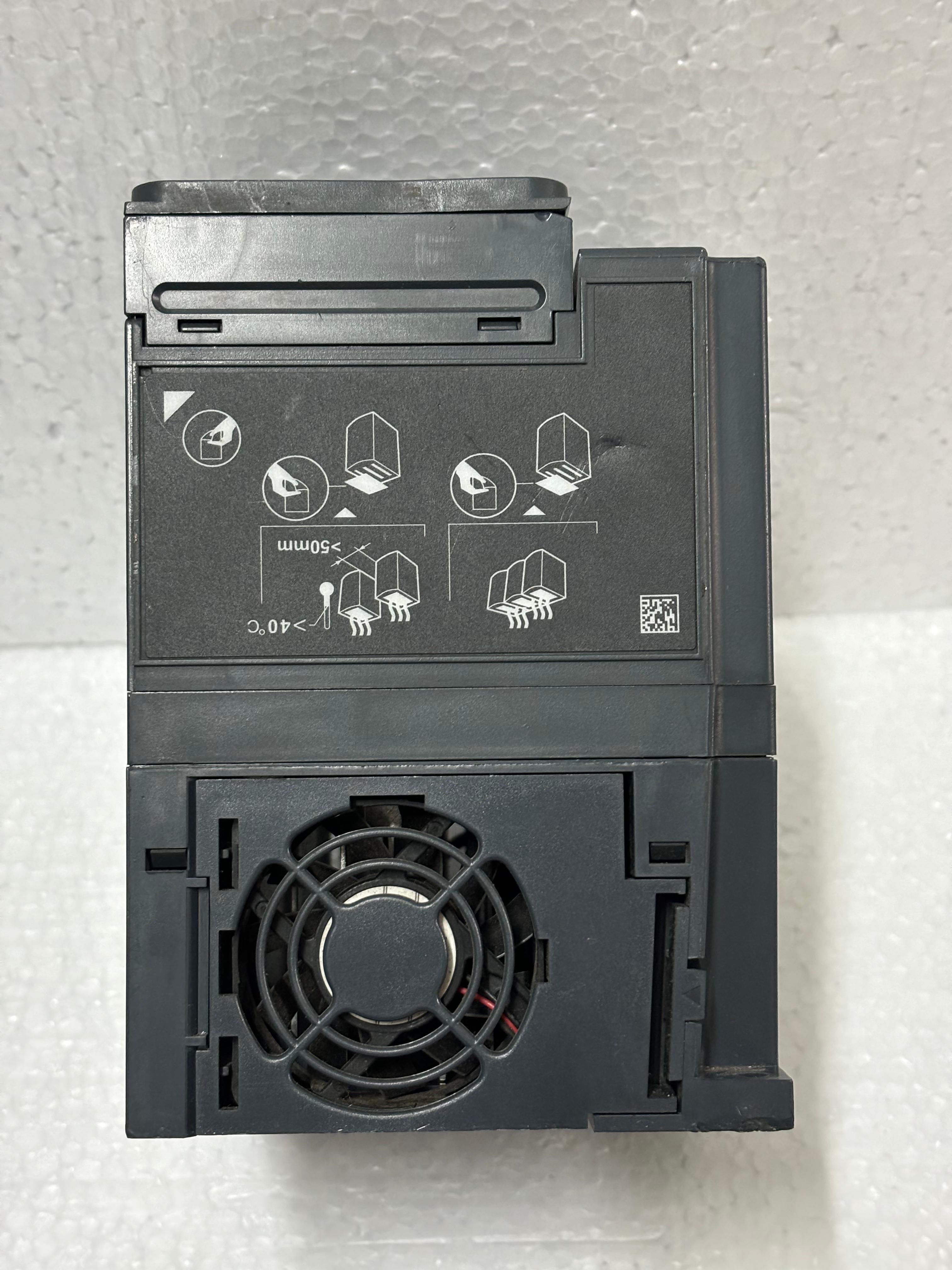 Schneider Altivar-320 Atv320u07n4c - 0.75kw-1hp, 380-480(ul) | Frequency: 50/60hz, Output Type: 2.3, Ie46 Efficiency Level, V3.5 Technology