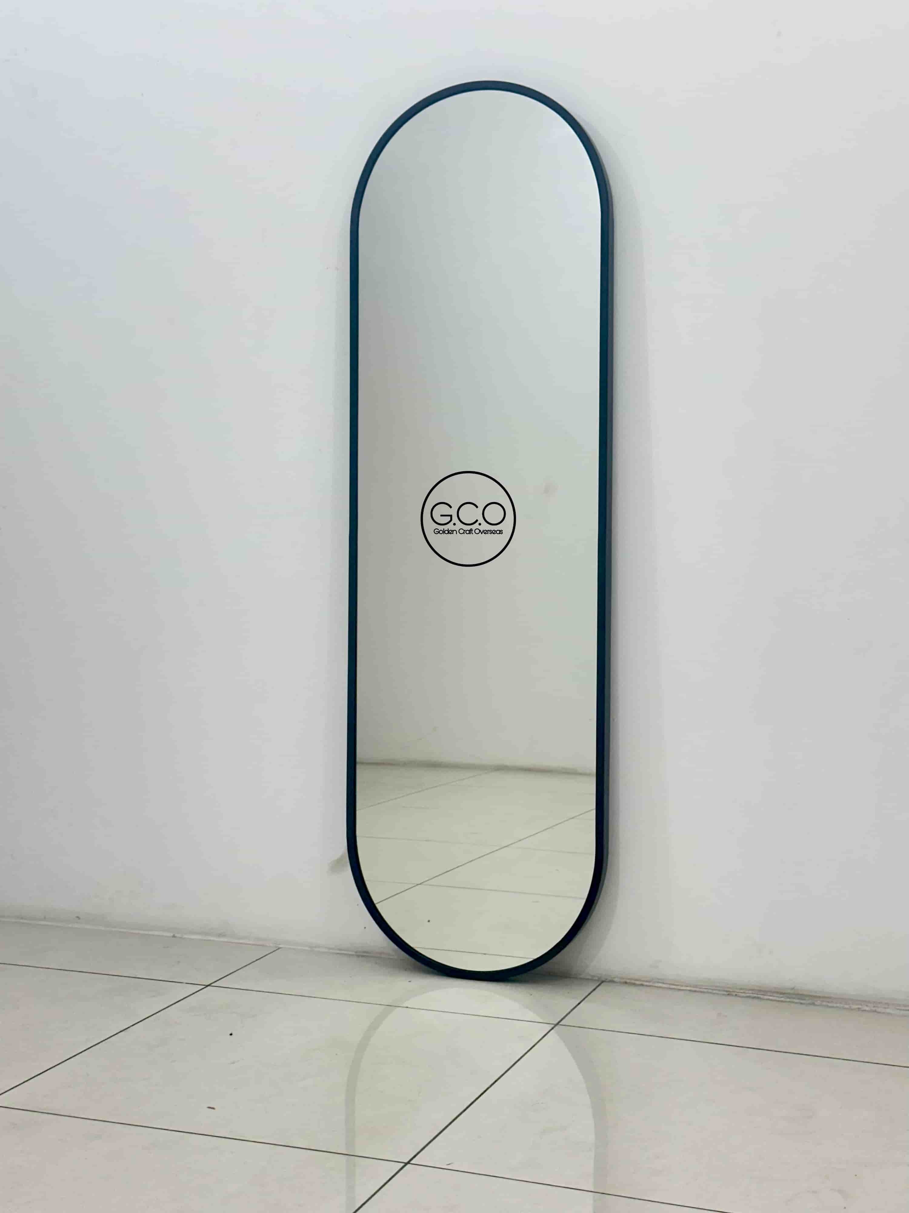 Big Size Oval Mirror - Color: Black