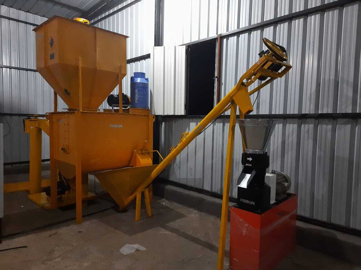 Automatic Fertilizer Pellet Plant 250 Kg Hour - Color: Yellow
