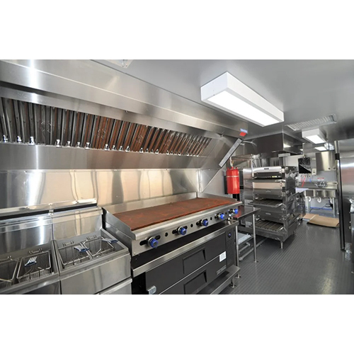Stainless Steel Kitchen Equipment - Standard Size, Silver Color | Fully Automatic Gas-Powered, Rectangular Shape for Commercial Use