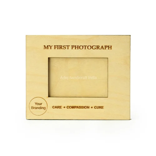 Wooden Magnetic Frame - Polished Wood, 4.5" x 9" Inches, Off-White Color | Modern Design with Easy Photo Change Feature