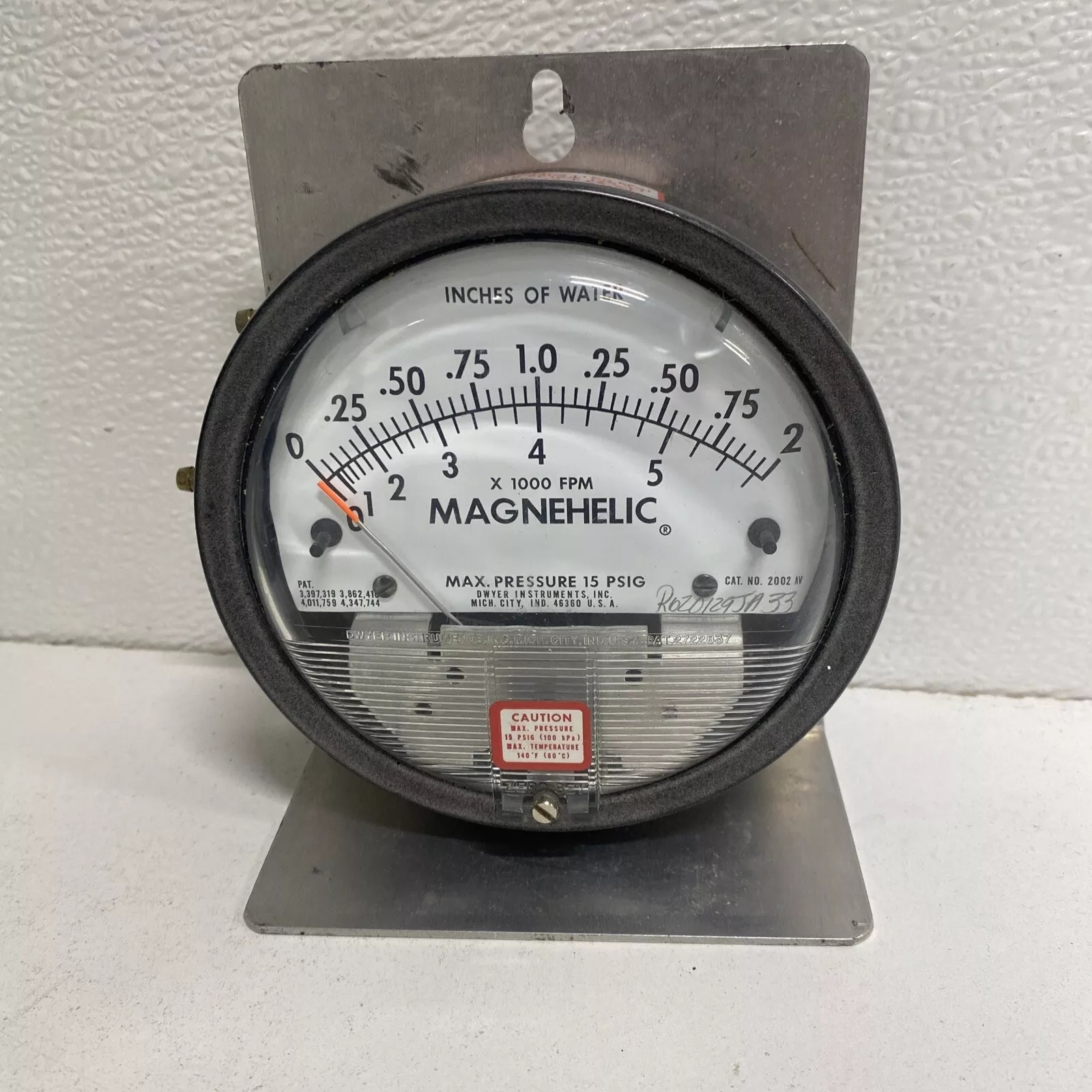 Dwyer 2003d Magnehelic Differential Pressure Gauge