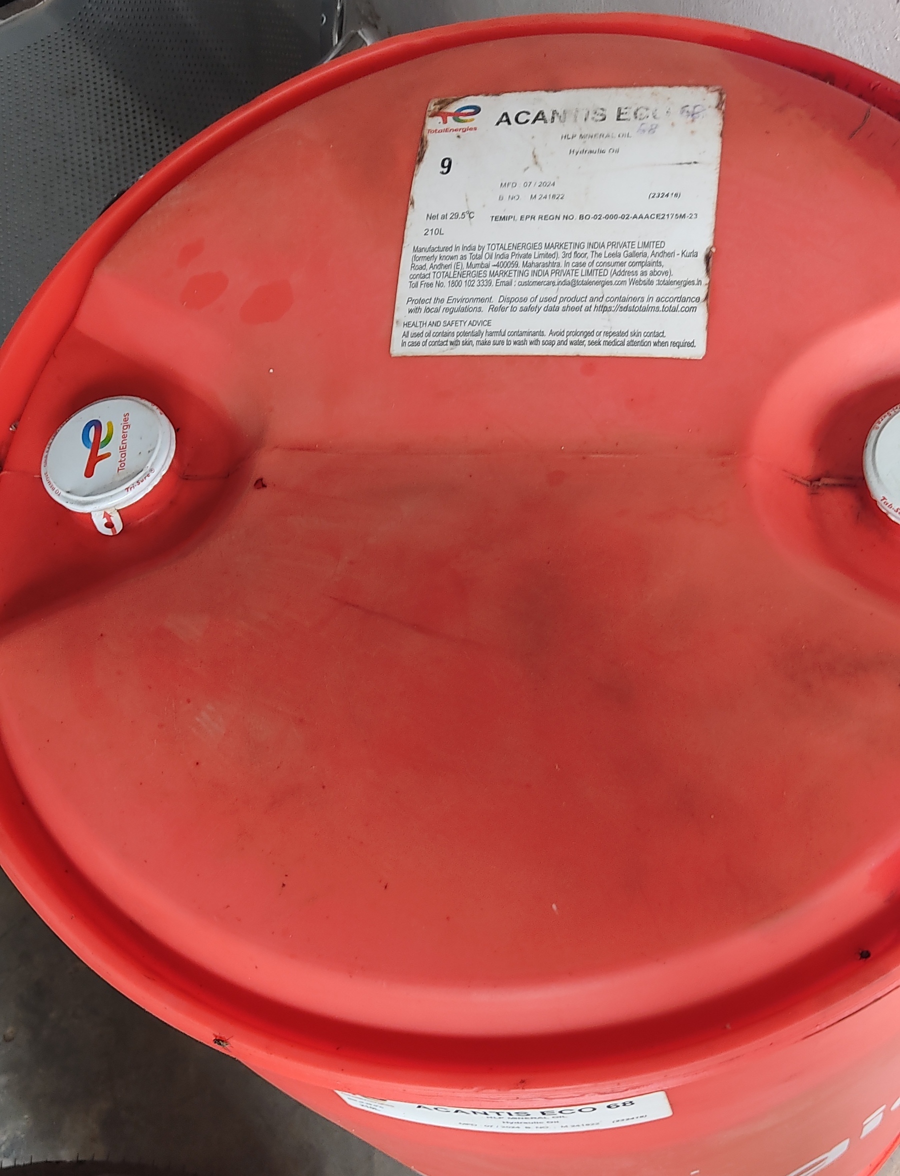 Total Acantis Eco 68 210l Tot In - Application: Aca Ac Used For All Hydraulic Systems