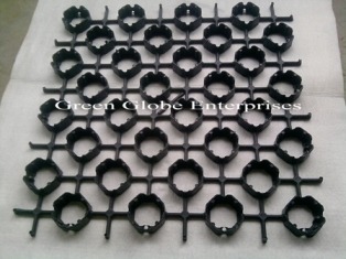 पीवीसी इंटरलॉकिंग ग्रास पेवर्स