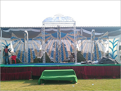 शादी पार्टी के तंबू