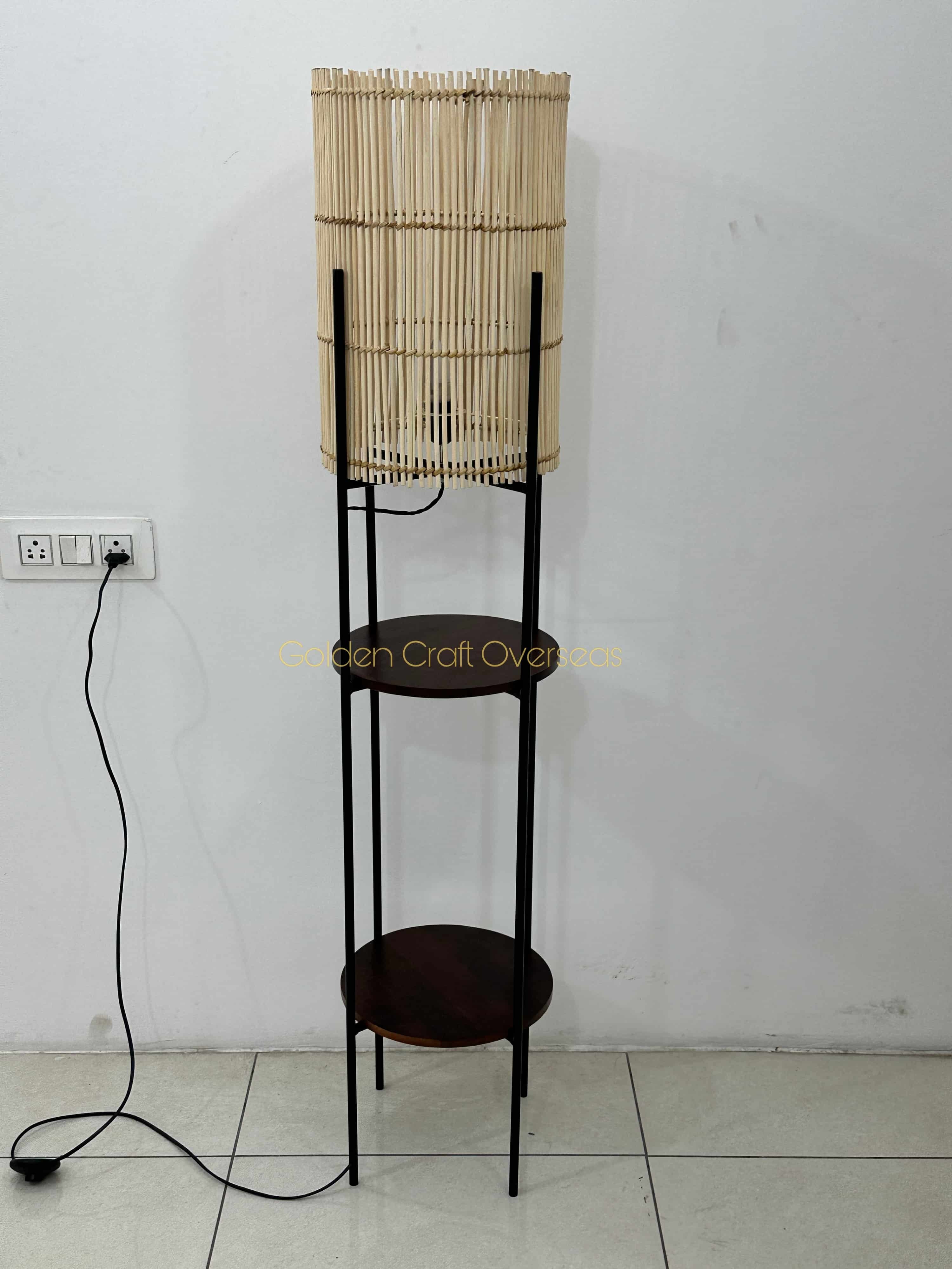 Modern Lighting Floor Lamp - Color: Black