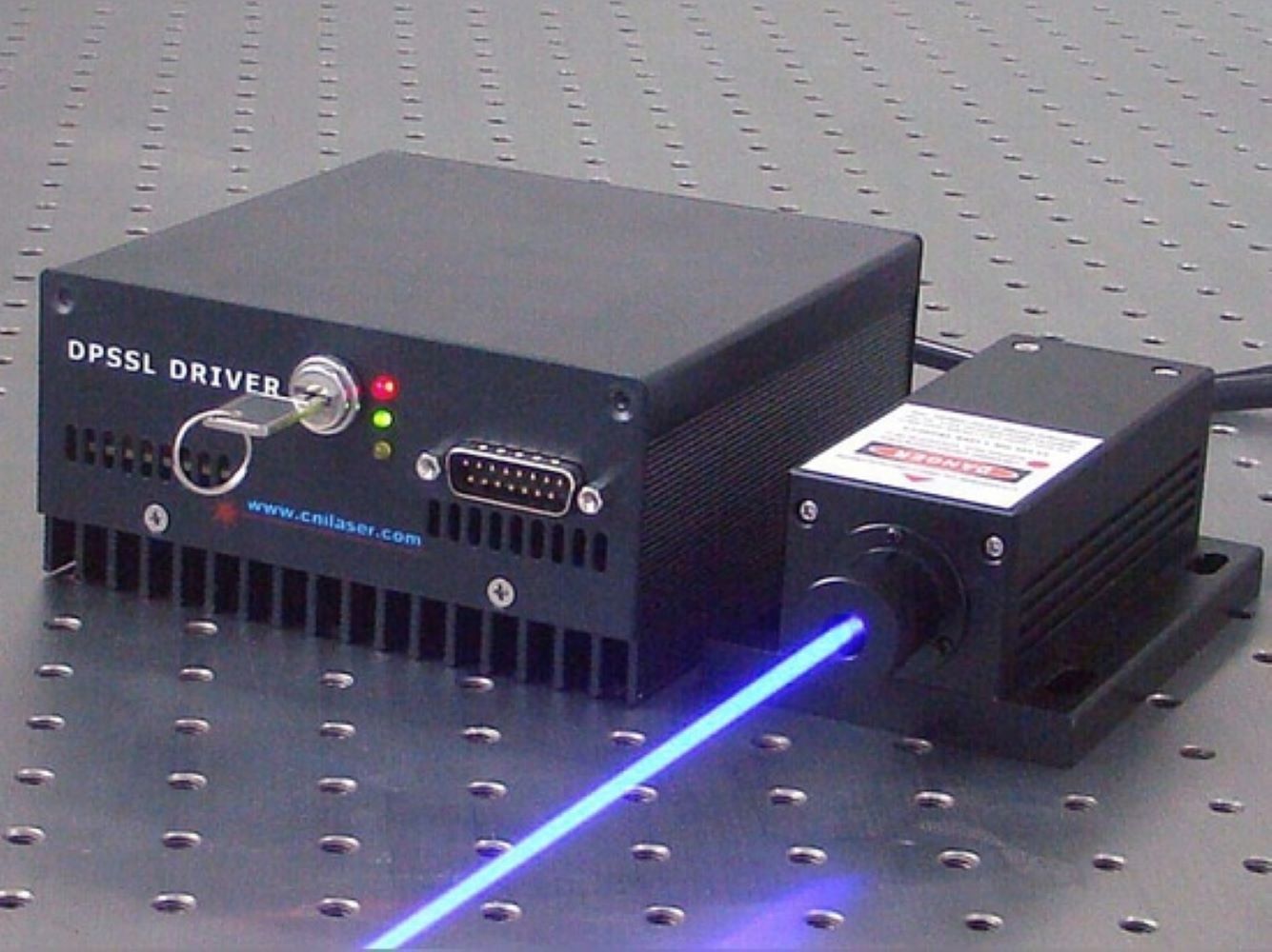 Blue Diode Laser Module 450nm - Laser Power 100mw - 2000mw, Beam Diameter 3mm / 1mm, Modulation Ttl 1khz - 100 Khz, Laser Lifetime 10000 Hours