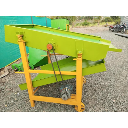 Industrial Vibratory Screening Machine - Material: Stainless Steel