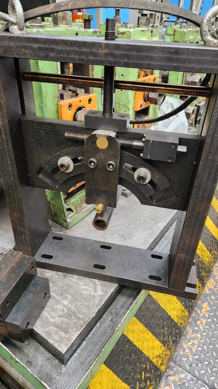 Scarfing System Mounting Assembly - Color: Silver