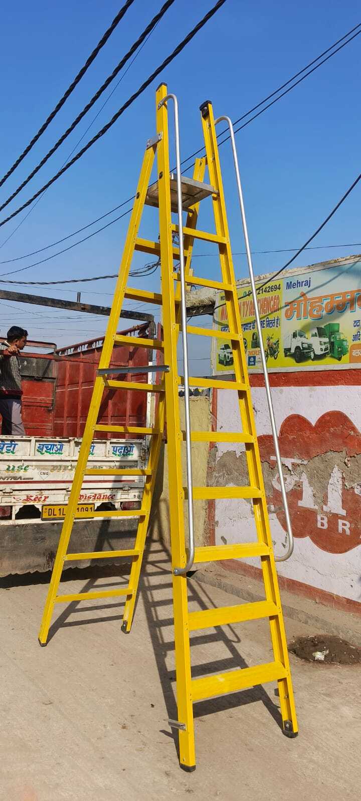 Frp Folding Ladder - Feature: Heavy Duty
