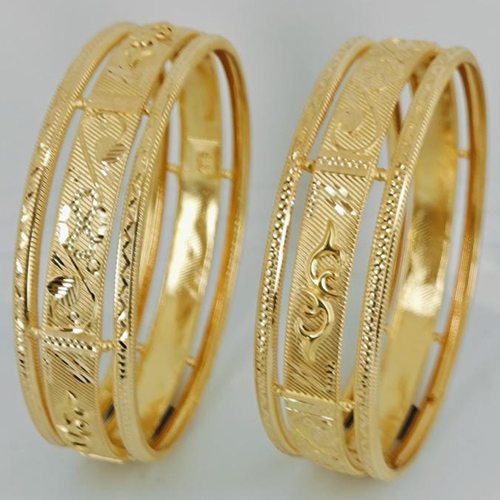 Ladies Gold Jadau Bangles - Color: As Per Requirement