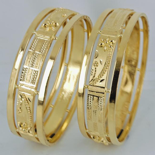 Ladies Gold Jadau Bangles - Color: As Per Requirement
