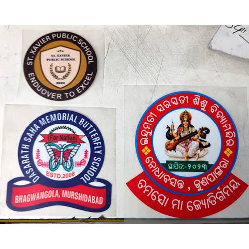 Heat Transfar School Badge - Color: Multicolour