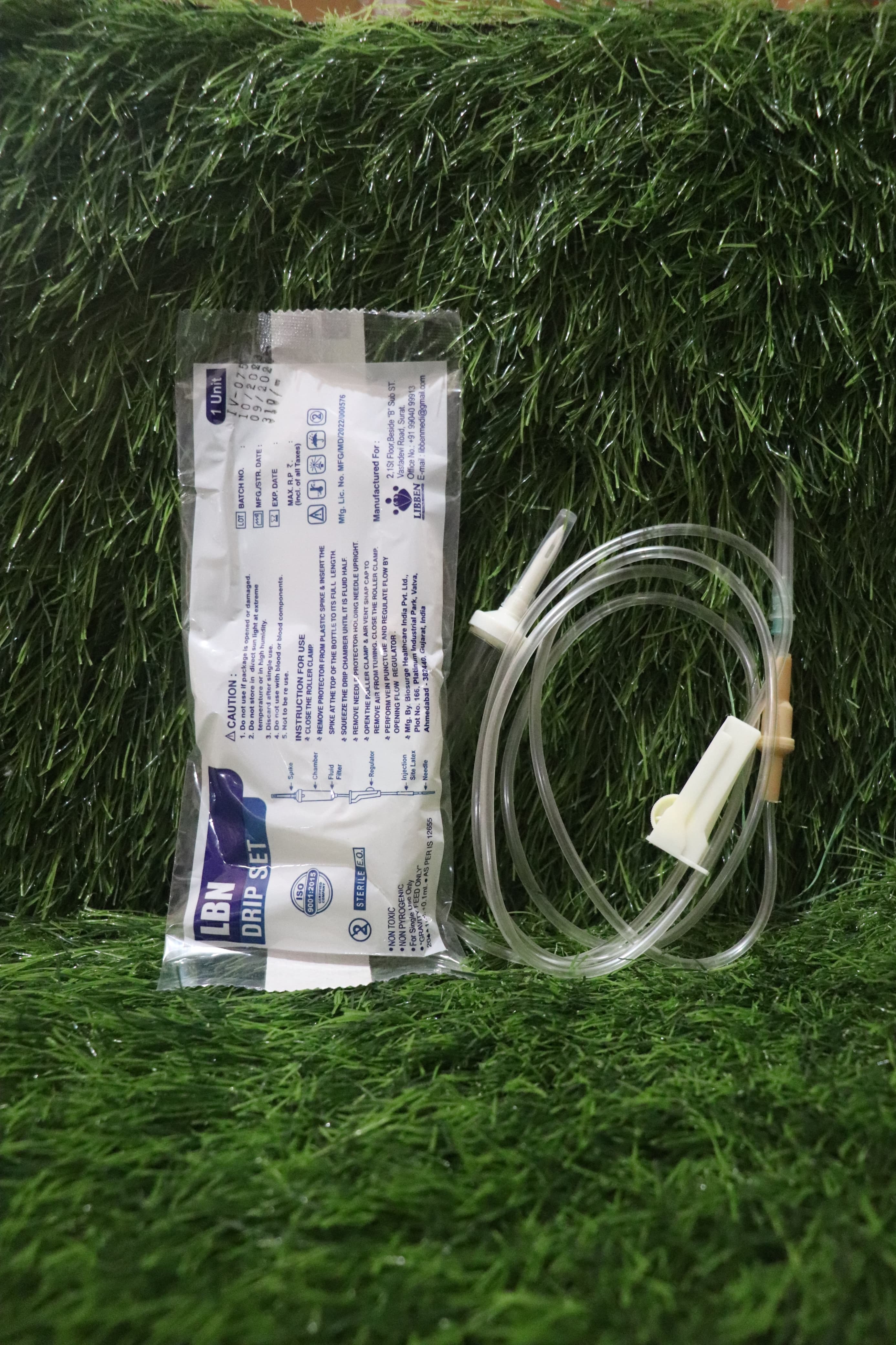 Iv Infusion Set - Transparent Plastic, Disposable Design , Efficient Iv Medication And Fluid Administration
