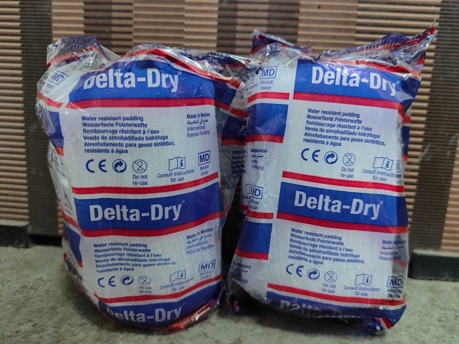 Delta Dry Water Resistant Cast Padding - Color: Red