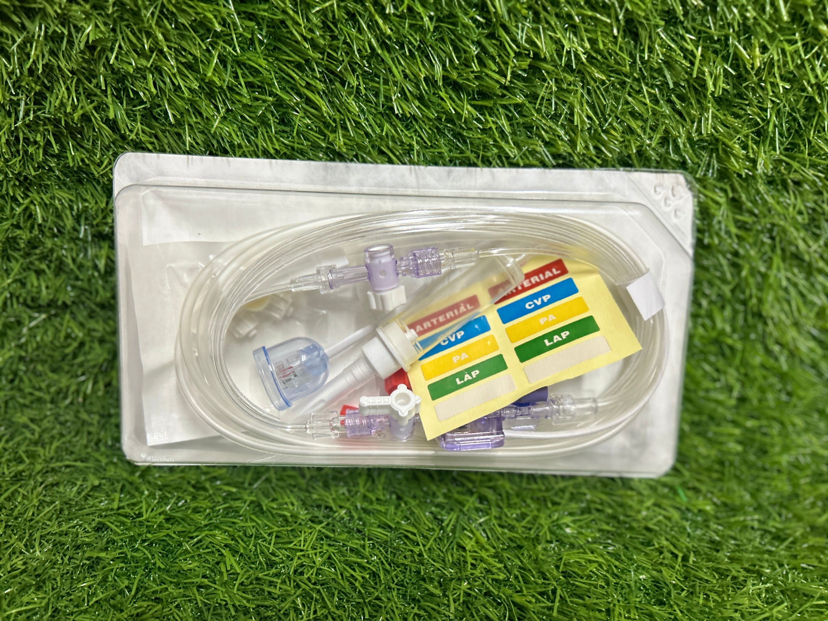 Ibp Disposable Pressure Transducer Kit - High-quality Plastic, Manual Operation , Portable Design For Safe And Accurate Patient Monitoring