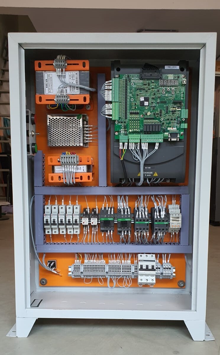 Elevator Control Panel For Hospital - Mild Steel, Wall-mounted, 415 Volt, 50 Hertz | Powder-coated Finish, Electric Power Supply, Warranty Included