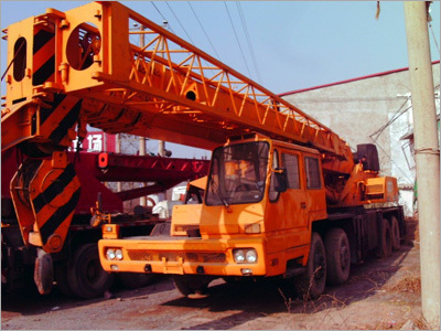 मोबाइल क्रेन