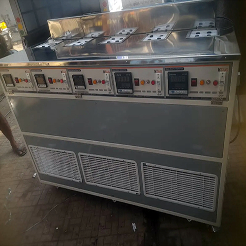 5 Compartment Cloud And Pour Point Tester - Material: Stainless Steel