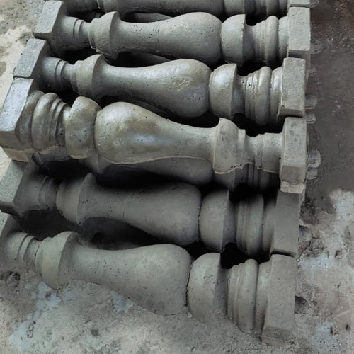 Rcc Concrete Baluster - Durable Concrete Material, Various Size Options , Sleek Plain Surface For Industrial Applications