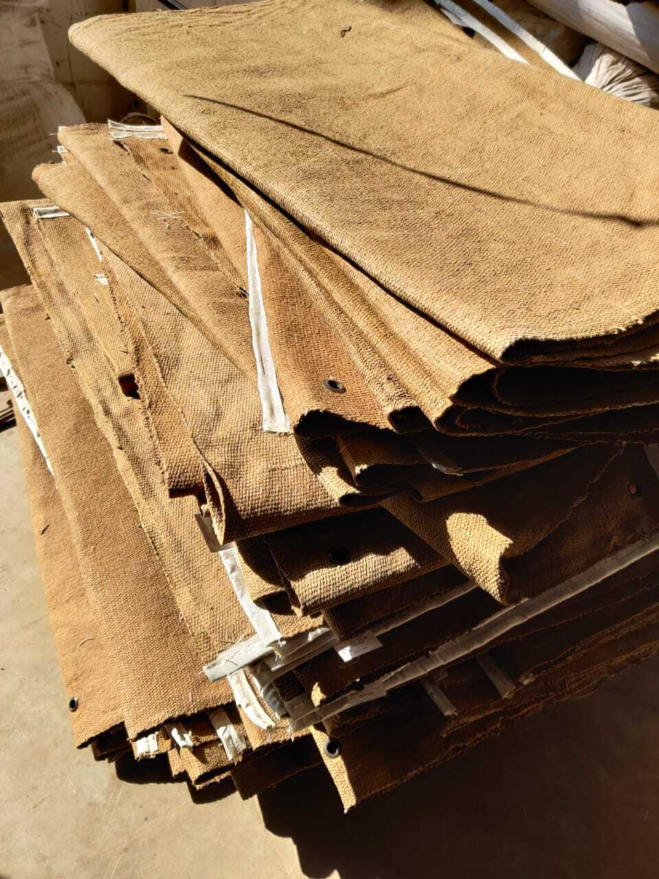 Ceramic Vermiculite Welding Blanket - Color: Brown
