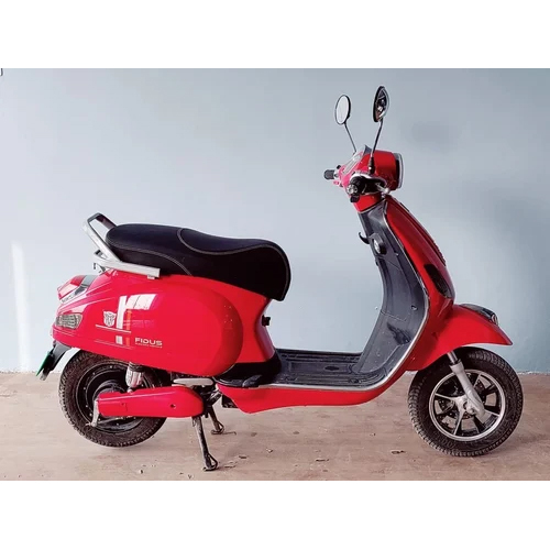 Fidus Flutter Lite Red Electric Scooter - Battery Life: 4-5 Hours Hours
