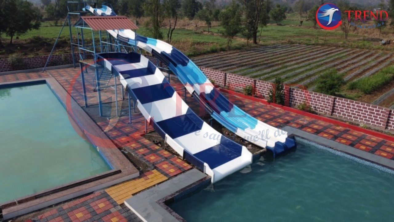 Tower Water Slides - Length: 500  Meter (M)