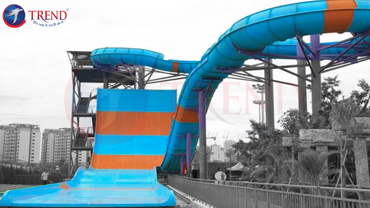 Speedy Water Slide - Length: 50 Foot (Ft)