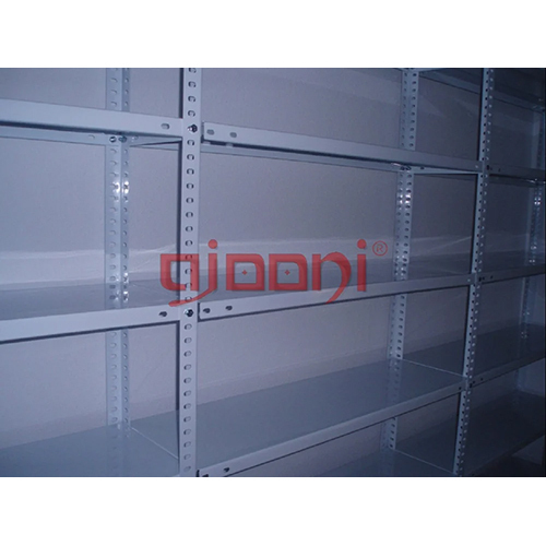 स्टेनलेस स्टील कपड़ों के रैक