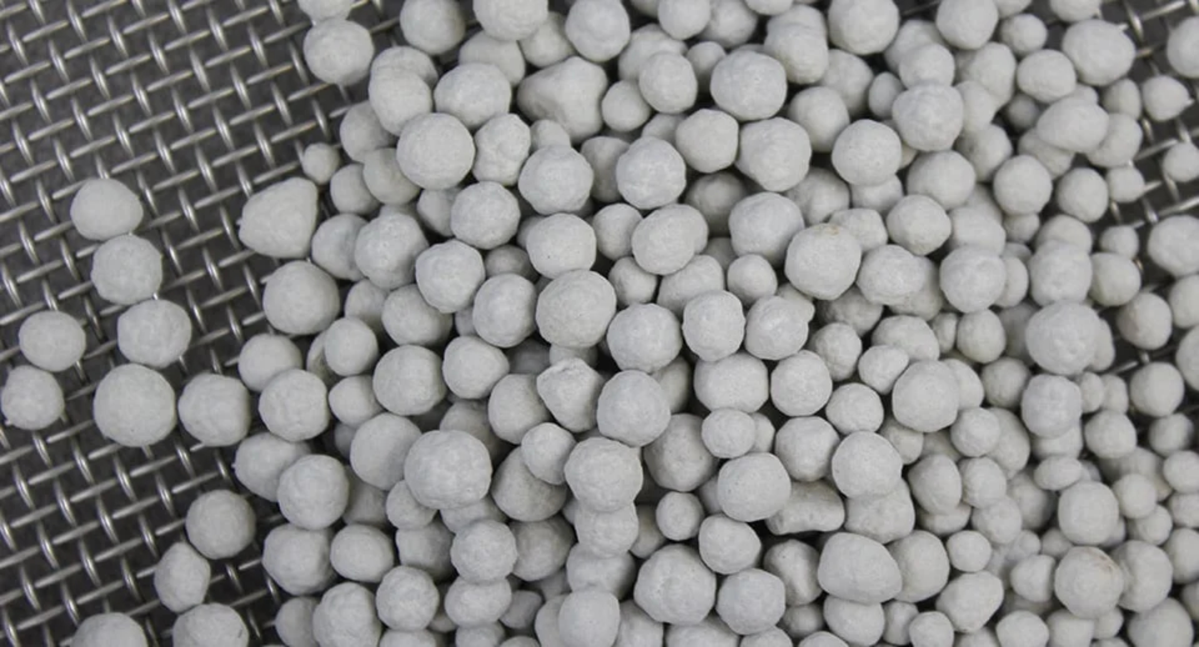 Diammonium Phosphate - Ph Level: 2.5