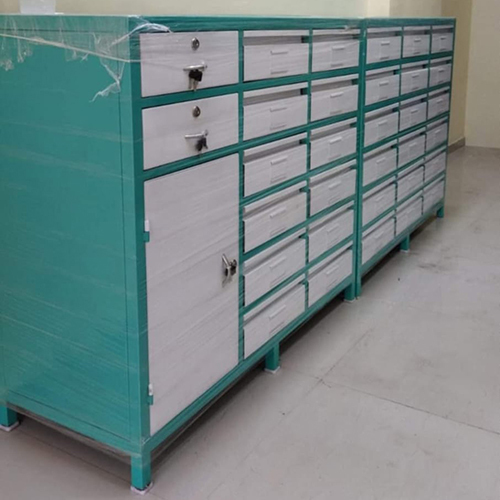 Commerical Medical Shop Racks - Color: As Per Requirement