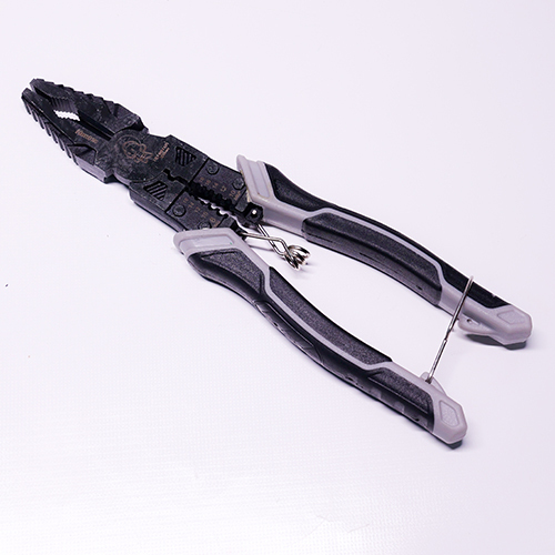 Heavy Duty Plier - Handle Material: Plastic