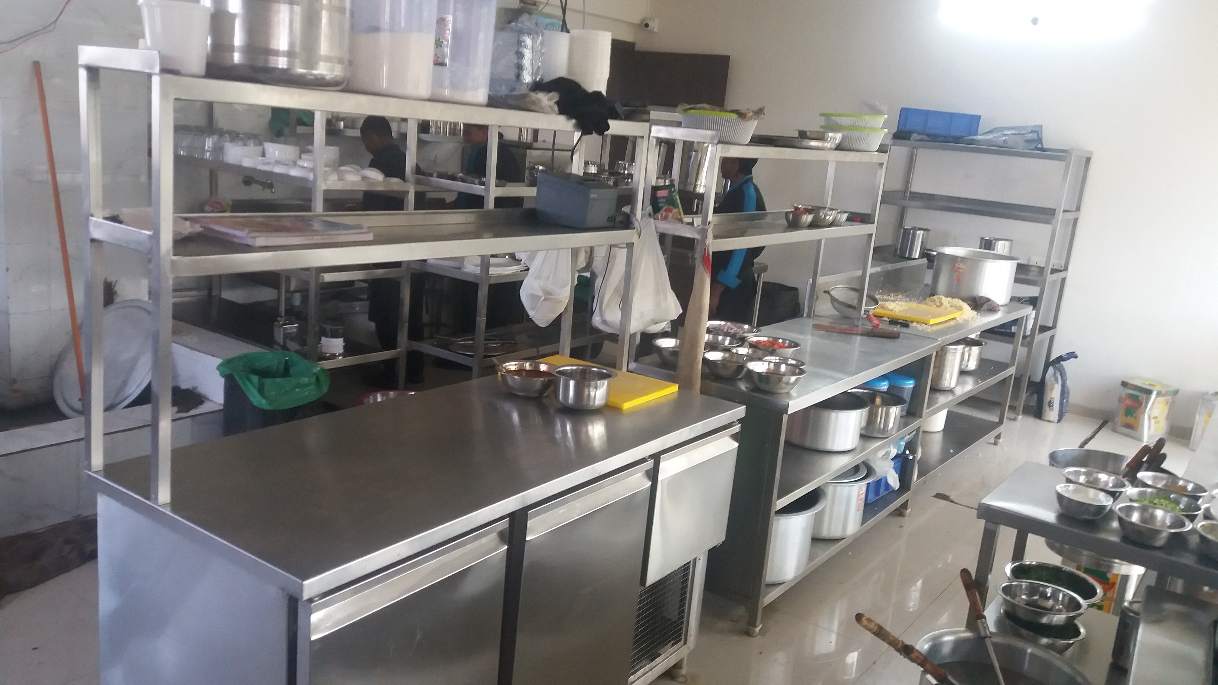 Canteen Kitchen Equipment - Stainless Steel | Manual Operation, Ideal For Hotels, Motels, Restaurants, Canteens, Hospitals