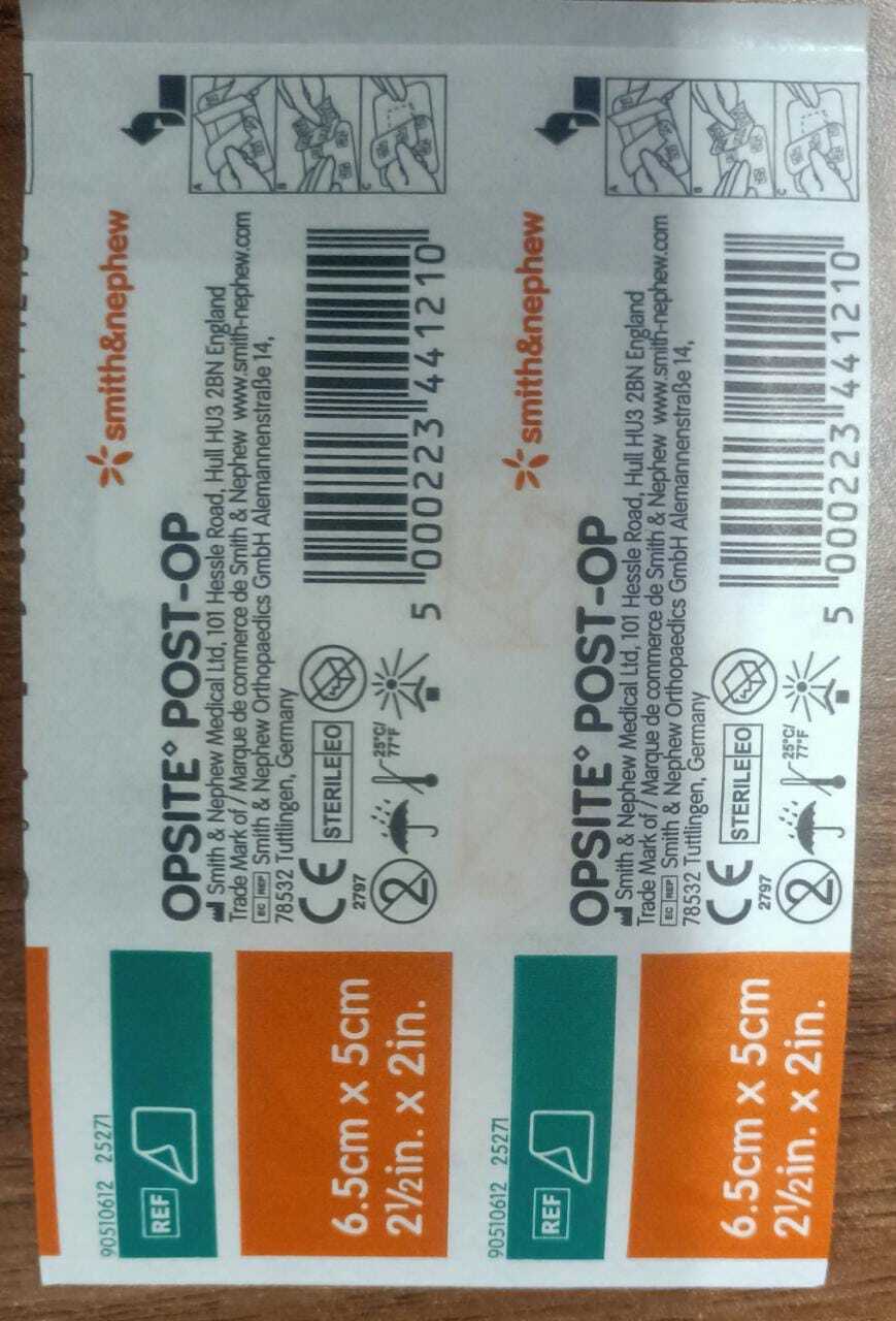 Opsite Post Of Dressing - Color: White